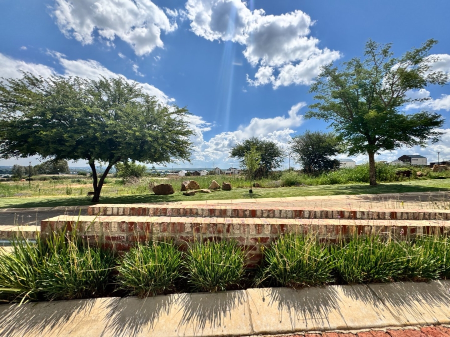 Commercial Property for Sale in Vyfhoek A H North West